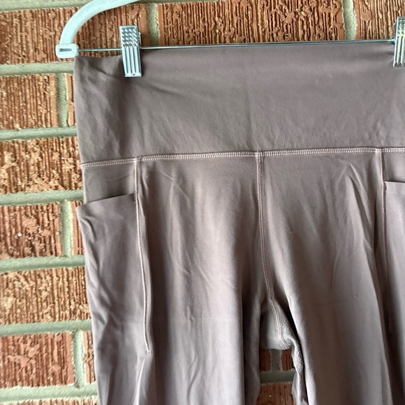 Athleta Brown High Waisted 7/8 Length Leggings Size Medium - Picture 2 of 6